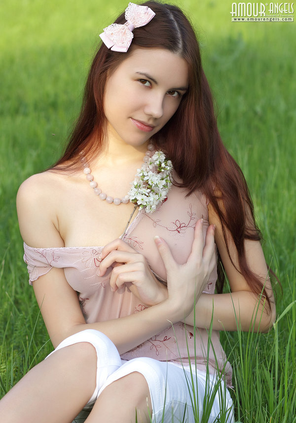 Дина, 21 год, 2 размер груди